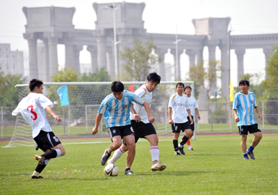 如检查区间、尾数、奇偶数、大小数等是否选对